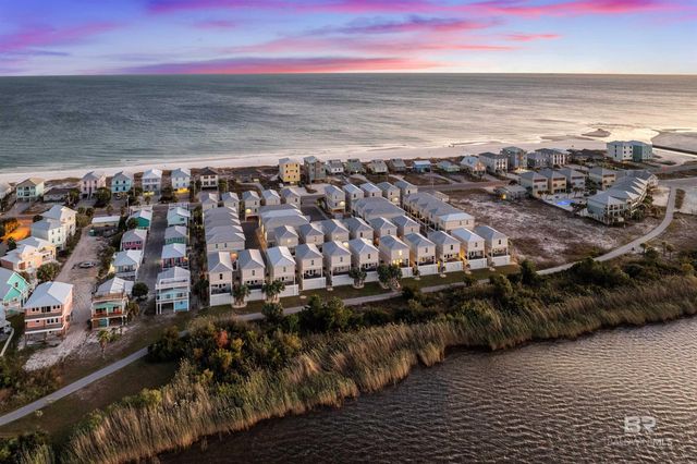 1592 W Beach Boulevard Q, Gulf Shores, AL 36542