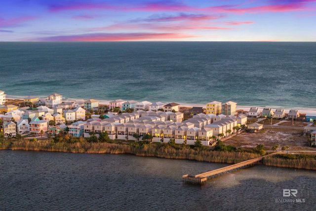 1592 W Beach Boulevard Q, Gulf Shores, AL 36542