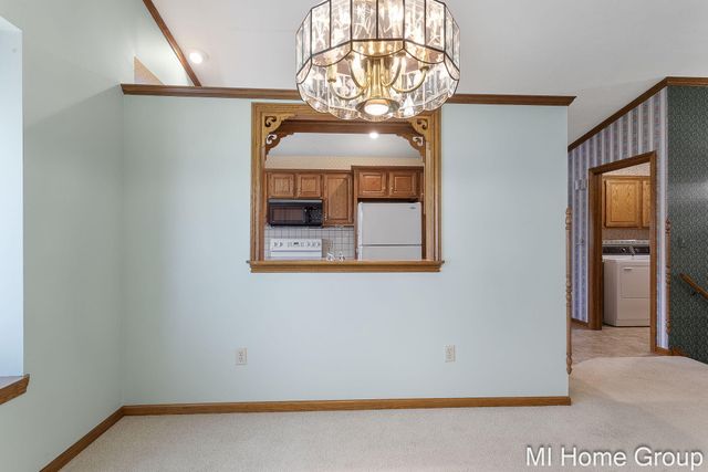 500 W Main Avenue 1, Zeeland, MI 49464
