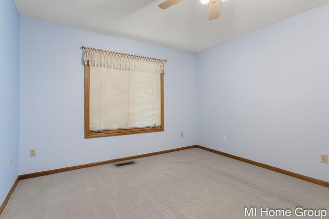 500 W Main Avenue 1, Zeeland, MI 49464