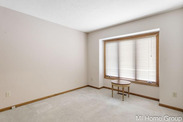 500 W Main Avenue 1, Zeeland, MI 49464