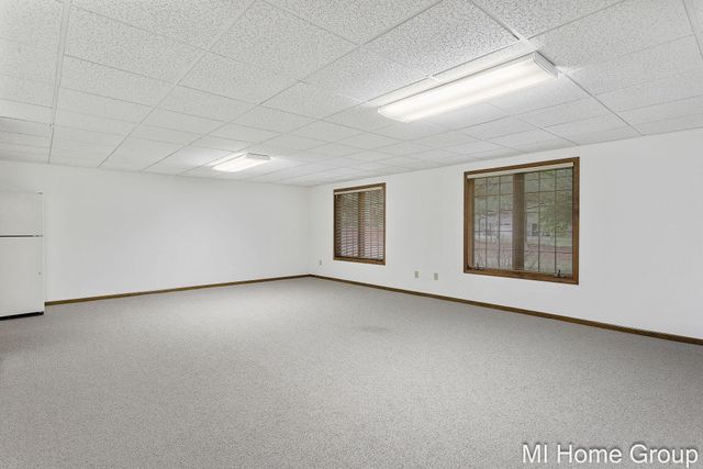 500 W Main Avenue 1, Zeeland, MI 49464
