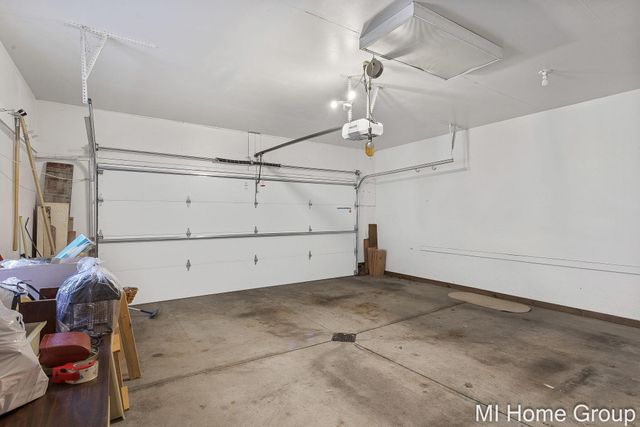 500 W Main Avenue 1, Zeeland, MI 49464