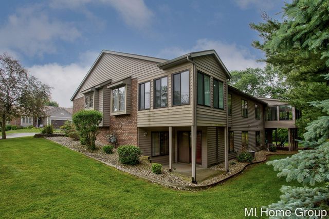 500 W Main Avenue 1, Zeeland, MI 49464
