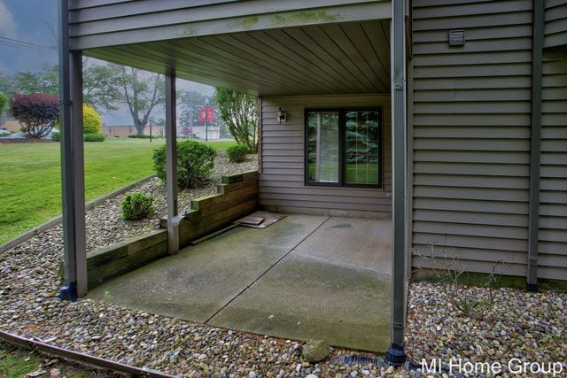 500 W Main Avenue 1, Zeeland, MI 49464