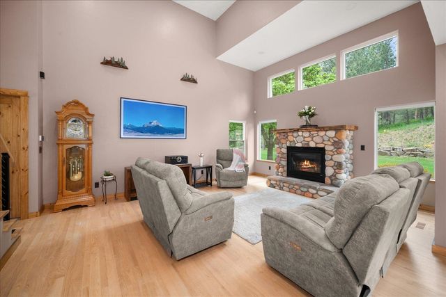12421 E Mt Spokane Park Dr, Mead, WA 99021