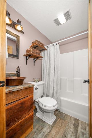 12421 E Mt Spokane Park Dr, Mead, WA 99021