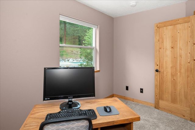 12421 E Mt Spokane Park Dr, Mead, WA 99021