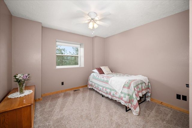 12421 E Mt Spokane Park Dr, Mead, WA 99021