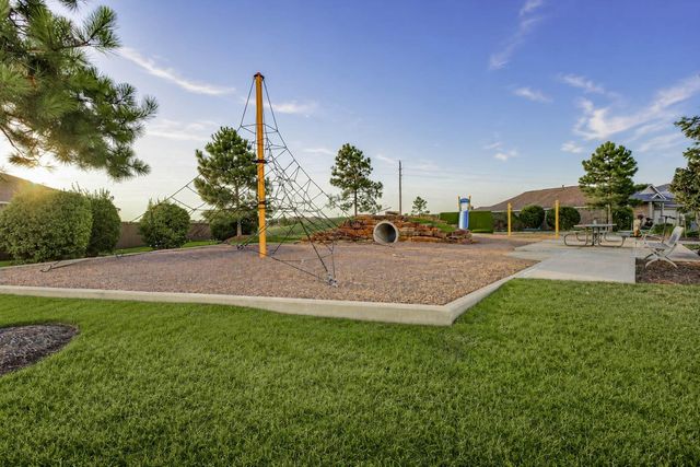 2114 Levant Lane, Baytown, TX 77523