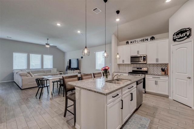 2114 Levant Lane, Baytown, TX 77523