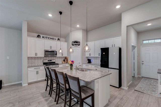 2114 Levant Lane, Baytown, TX 77523