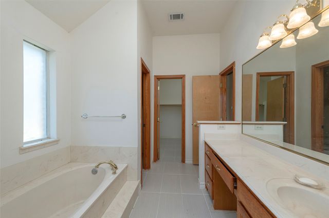 234 E Fork Road, Sunnyvale, TX 75182