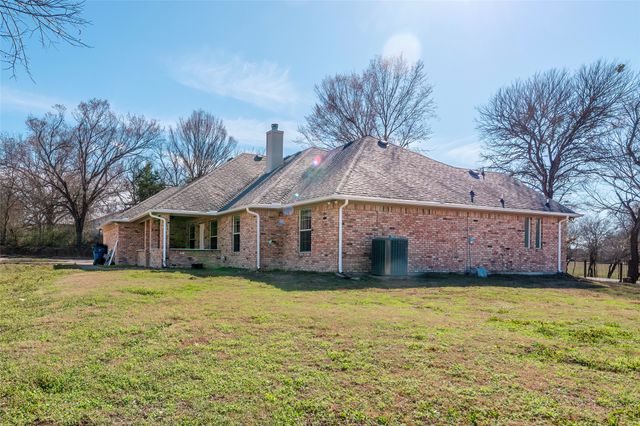234 E Fork Road, Sunnyvale, TX 75182