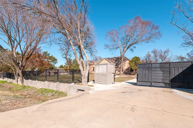 234 E Fork Road, Sunnyvale, TX 75182