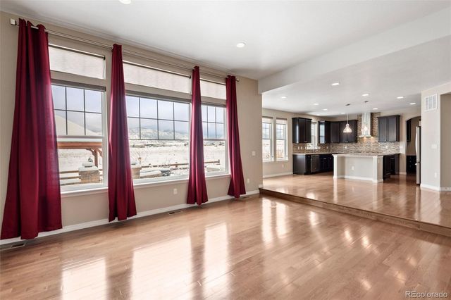 9517 Iron Mountain Way, Arvada, CO 80007