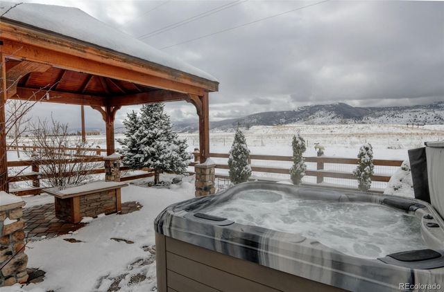 9517 Iron Mountain Way, Arvada, CO 80007