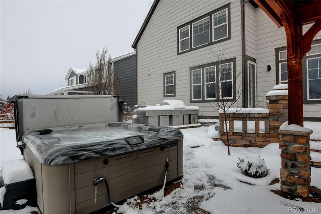 9517 Iron Mountain Way, Arvada, CO 80007