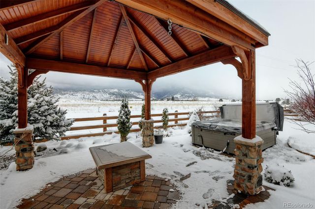 9517 Iron Mountain Way, Arvada, CO 80007