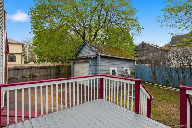 8 Sullivan Avenue, Port Jervis, NY 12771