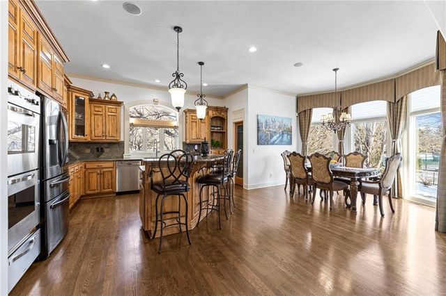 14813 Rosewood Drive, Leawood, KS 66224