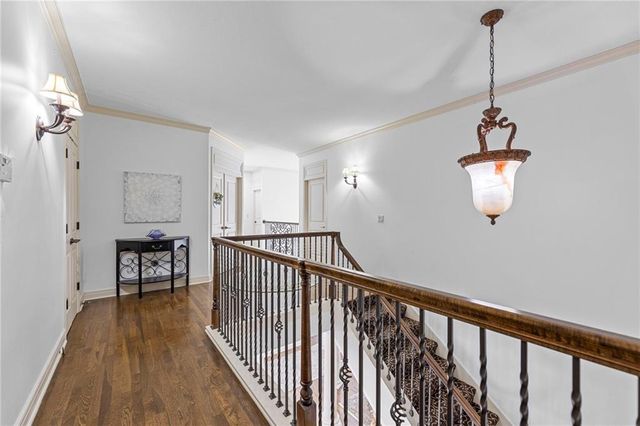 14813 Rosewood Drive, Leawood, KS 66224