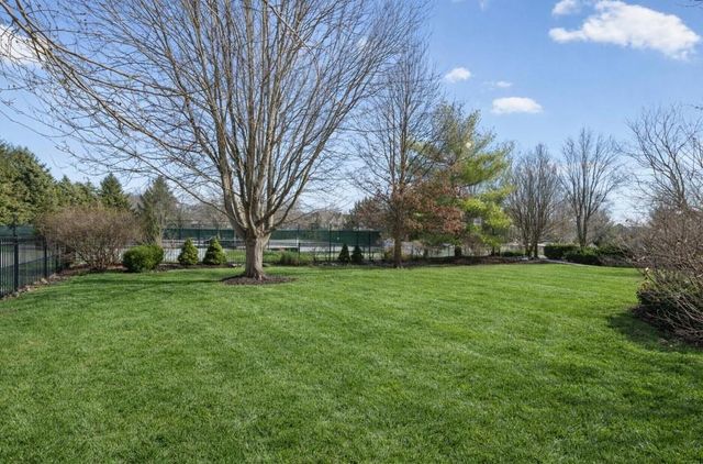 14813 Rosewood Drive, Leawood, KS 66224