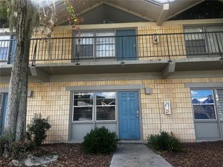 2212 E SILVER SPRINGS BOULEVARD 14, Ocala, FL 34470