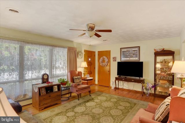 74 PALMYRA RD, Palmyra, PA 17078