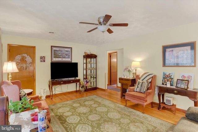 74 PALMYRA RD, Palmyra, PA 17078