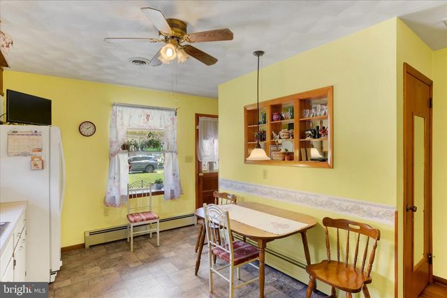 74 PALMYRA RD, Palmyra, PA 17078