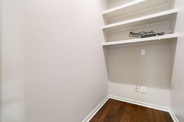 6203 Sedalia Street, Houston, TX 77021