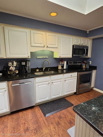 214 Greenwood Road, Fairfield Bay, AR 72088