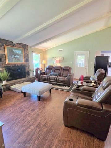 214 Greenwood Road, Fairfield Bay, AR 72088