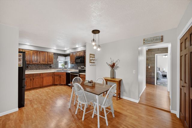 208 W Station Street, Baxter, IA 50028