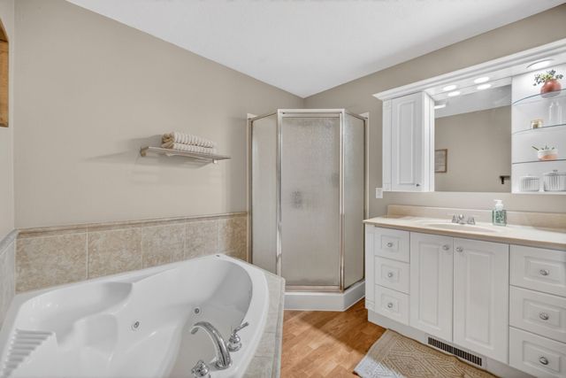 208 W Station Street, Baxter, IA 50028