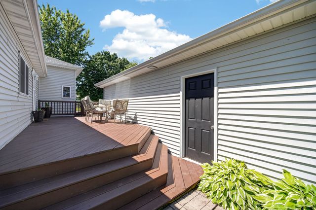 208 W Station Street, Baxter, IA 50028