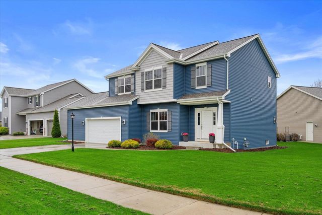 W204N16353 Jackson DRIVE, Jackson, WI 53037