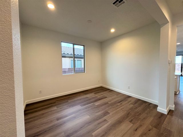 5436 Blazing Star Street NE, Rio Rancho, NM 87144