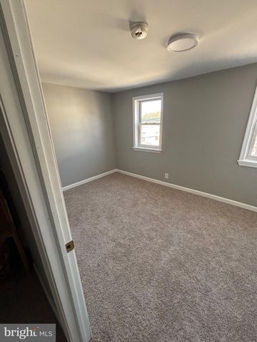324 W CHESTNUT ST, West Chester, PA 19380