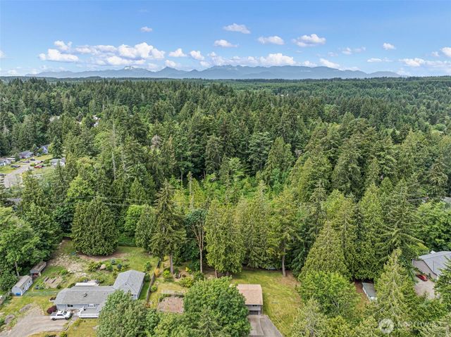 19545 Park Boulevard NE, Suquamish, WA 98392