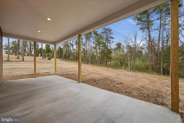 831 AVANTI DR., Bunker Hill, WV 25413