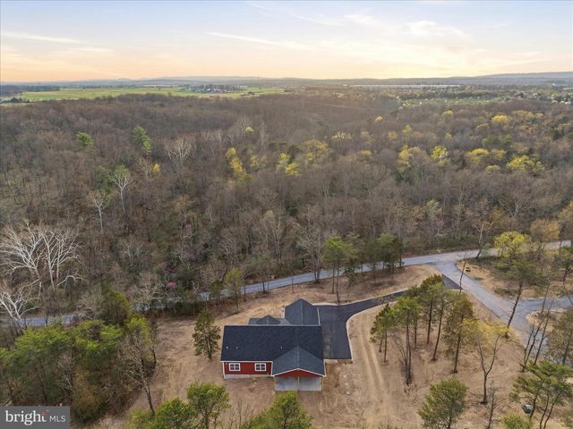 831 AVANTI DR., Bunker Hill, WV 25413