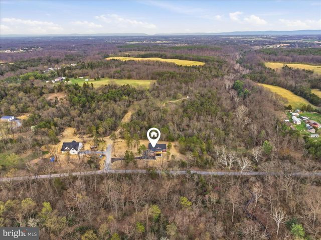 831 AVANTI DR., Bunker Hill, WV 25413