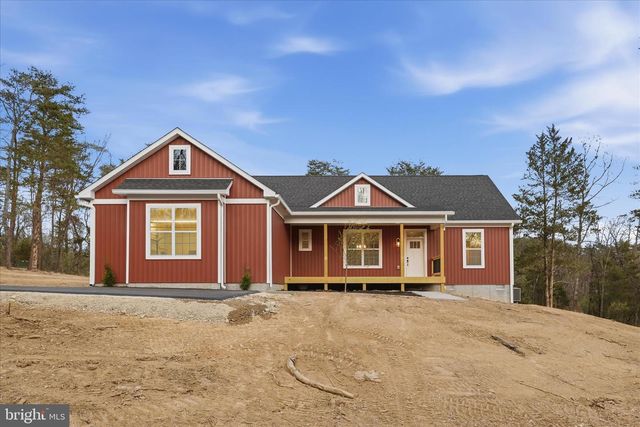 831 AVANTI DR., Bunker Hill, WV 25413