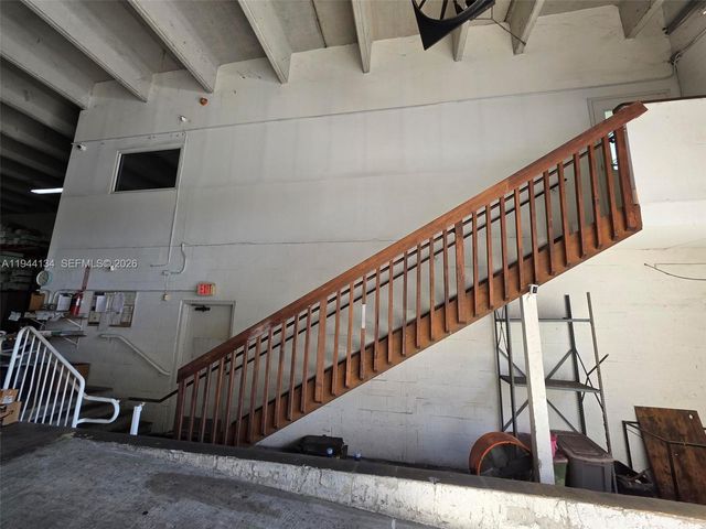 8555 NW 29th St, Doral, FL 33122