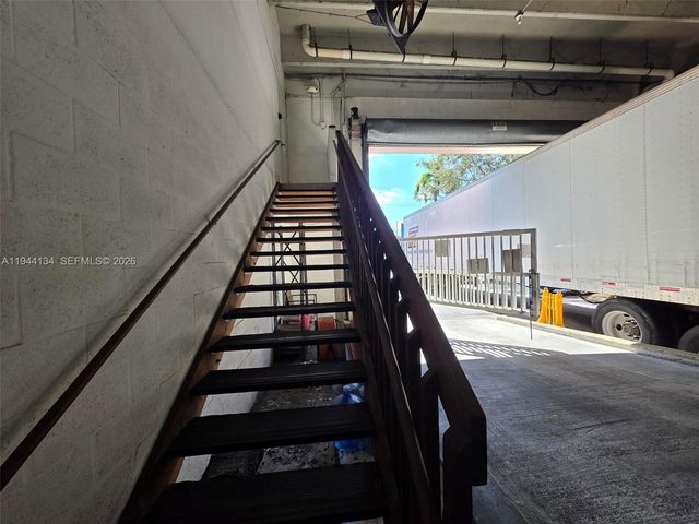 8555 NW 29th St, Doral, FL 33122