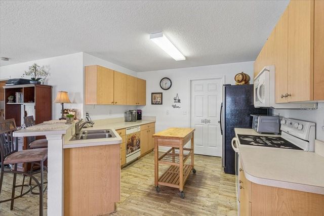 12 PALO ALTO LANE, Port St Lucie, FL 34952