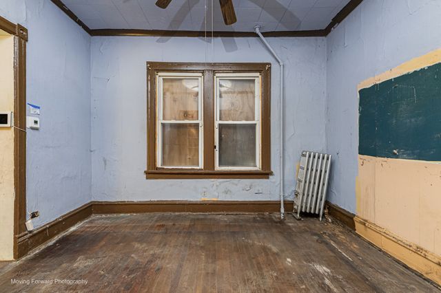 5538 S Perry Avenue, Chicago, IL 60621