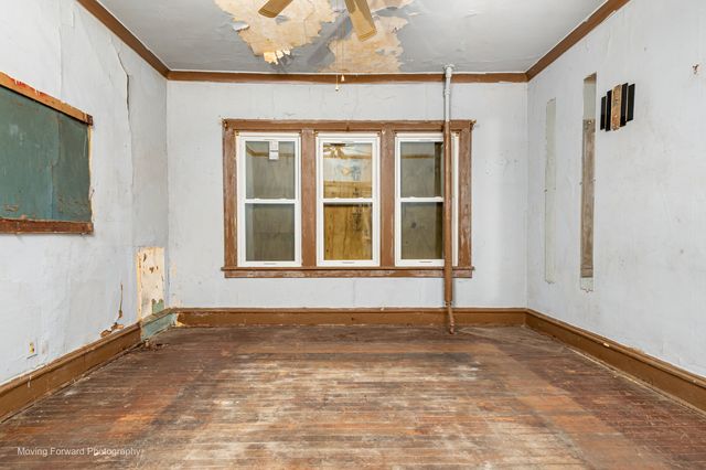5538 S Perry Avenue, Chicago, IL 60621